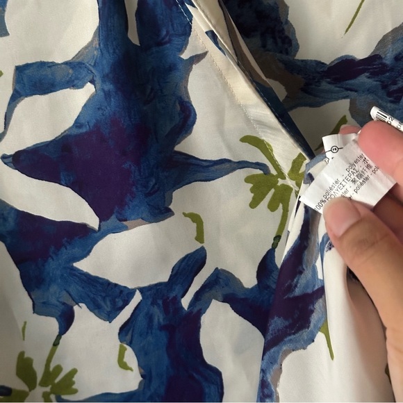 Zara Floral Button Down Oversize Shirts in White and Blue Size M - Picture 7 of 10
